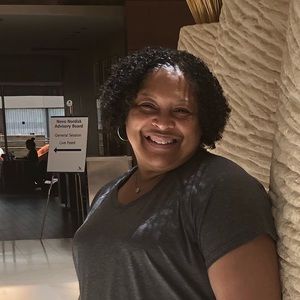 Meet your Posher, Debbie